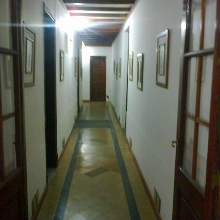 Hotel Plaza Tres Arroyos Eksteriør billede