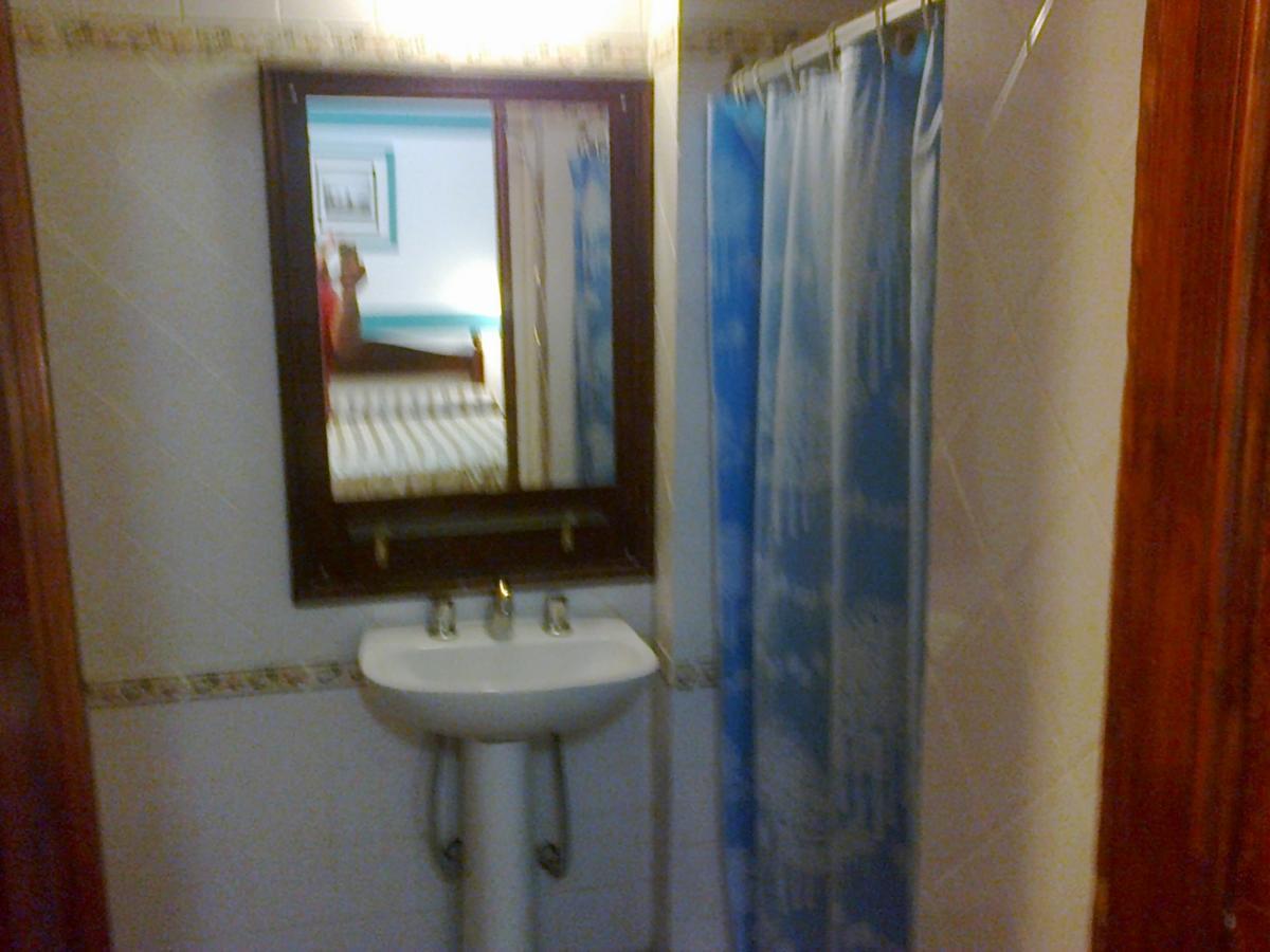 Hotel Plaza Tres Arroyos Eksteriør billede